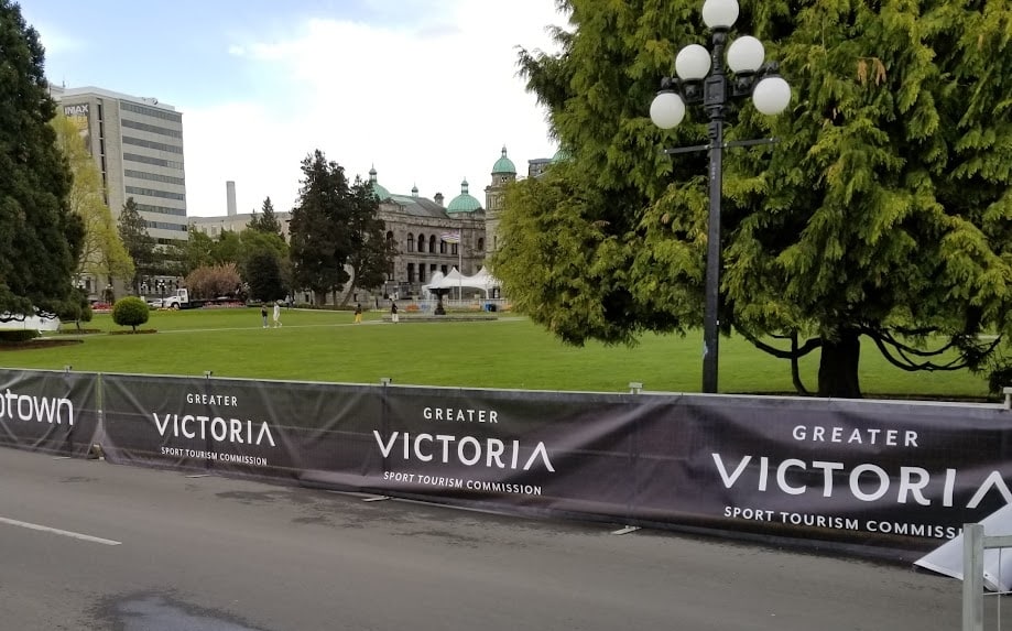 mesh banner in greater victoria